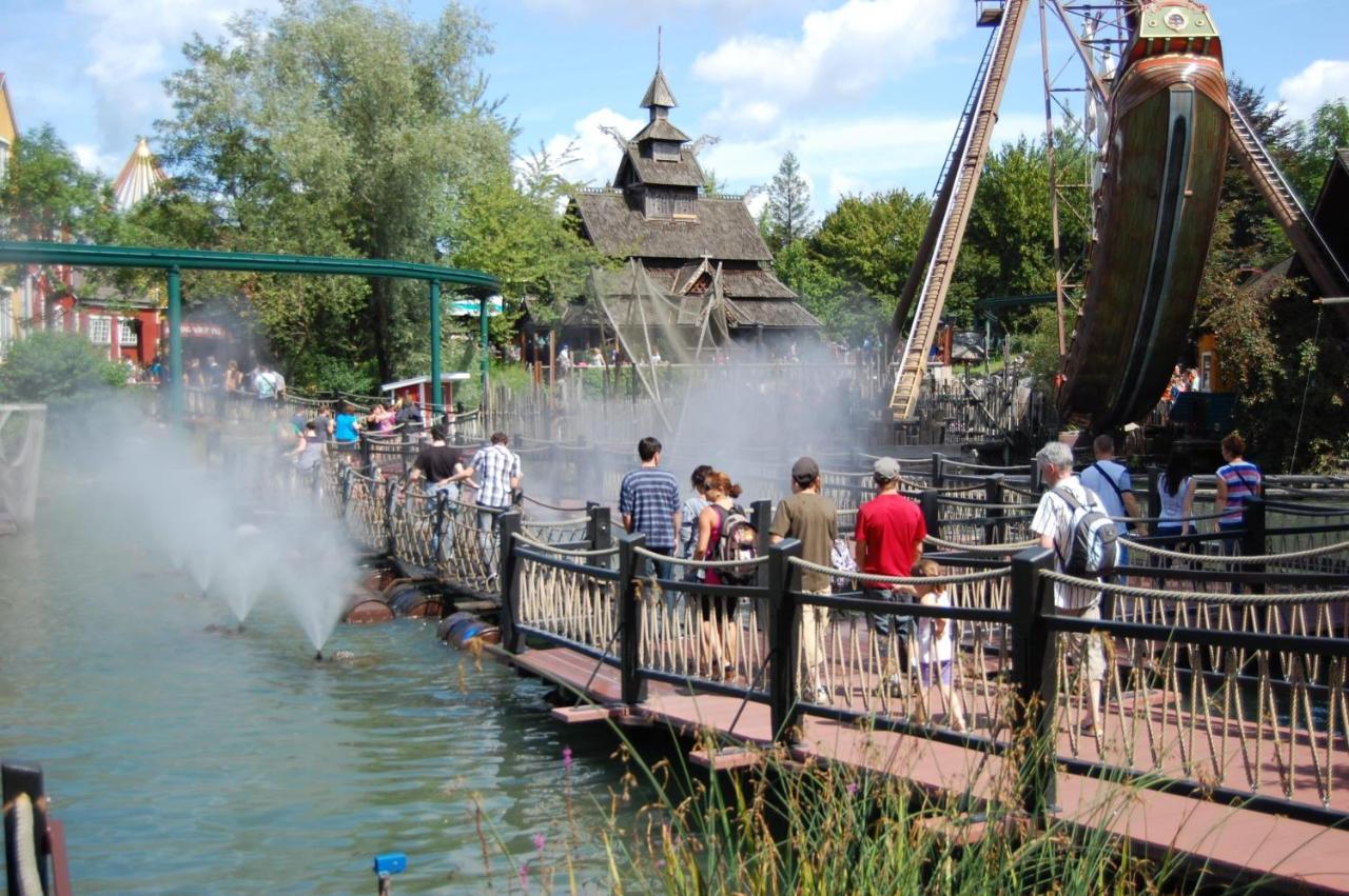 Anne Marie Vous Accueilles Dans Son Logement Familiale Pour 6 Personnes 3 Chambres Confortable Proche D Europa Park A Boofzheim Dans Camping 3 Etoiles Eksteriør bilde